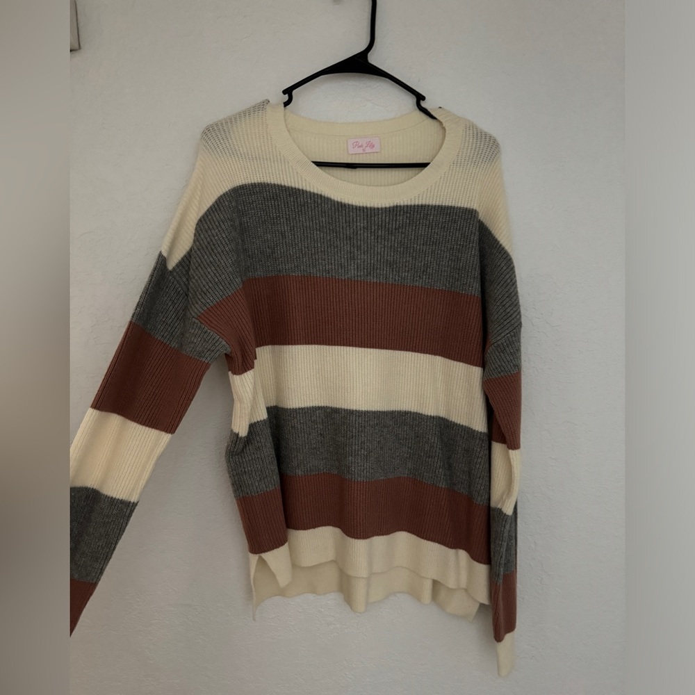 PINK LILY STRIPED SWEATER SIZE XL